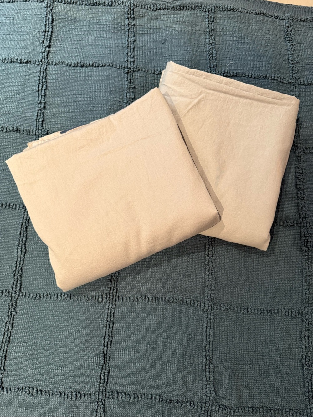 Pottery Barn Dorm 2 Organic Cotton top sheets Queen - Picture 2 of 7